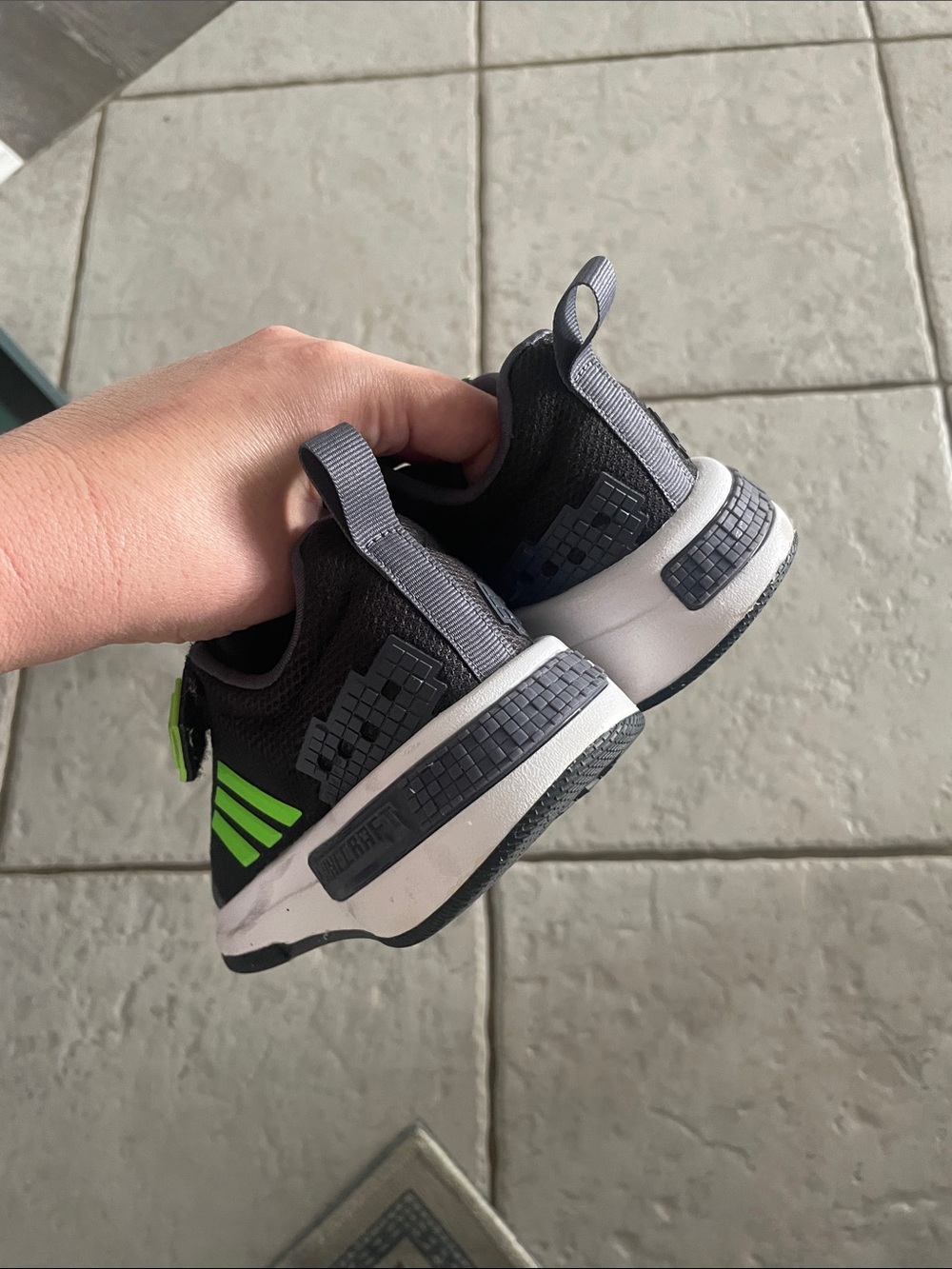 Minecraft Adidas - Picture 5 of 6